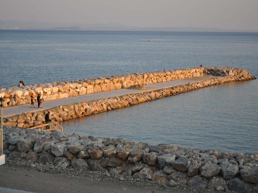 Ucem Hotel Golden Sea Altınoluk Buitenkant foto